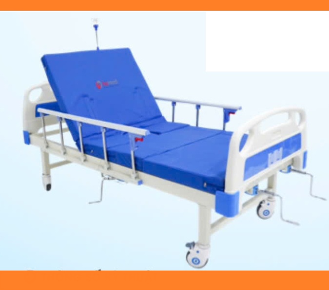  Giường bệnh nhân 3 tay quay Humed có bô vệ sinh